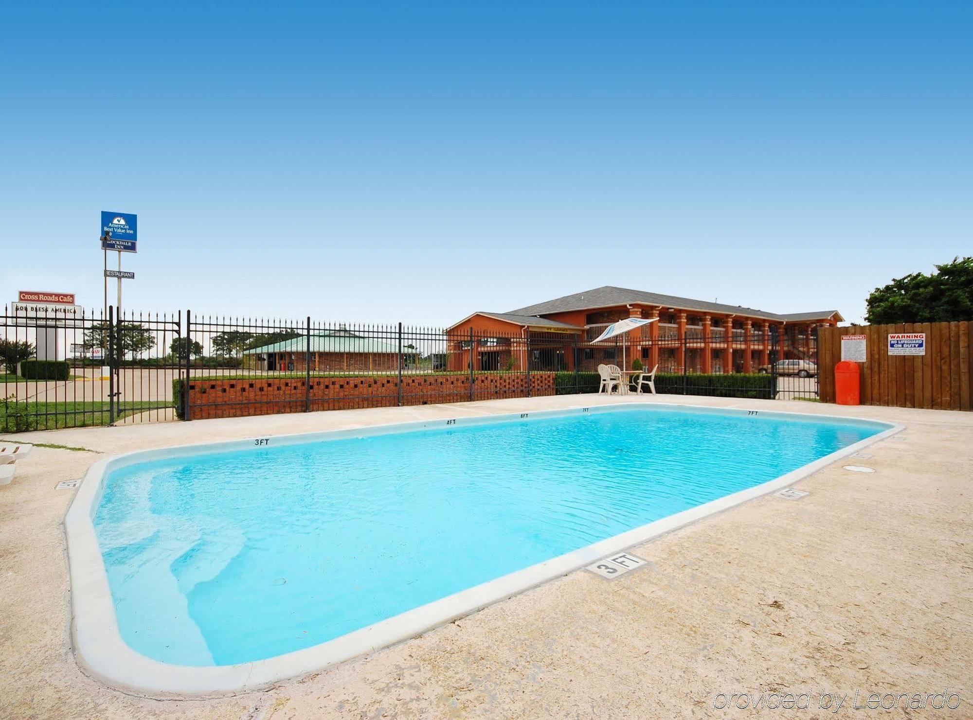 Surestay Hotel By Best Western Rockdale Удобства фото